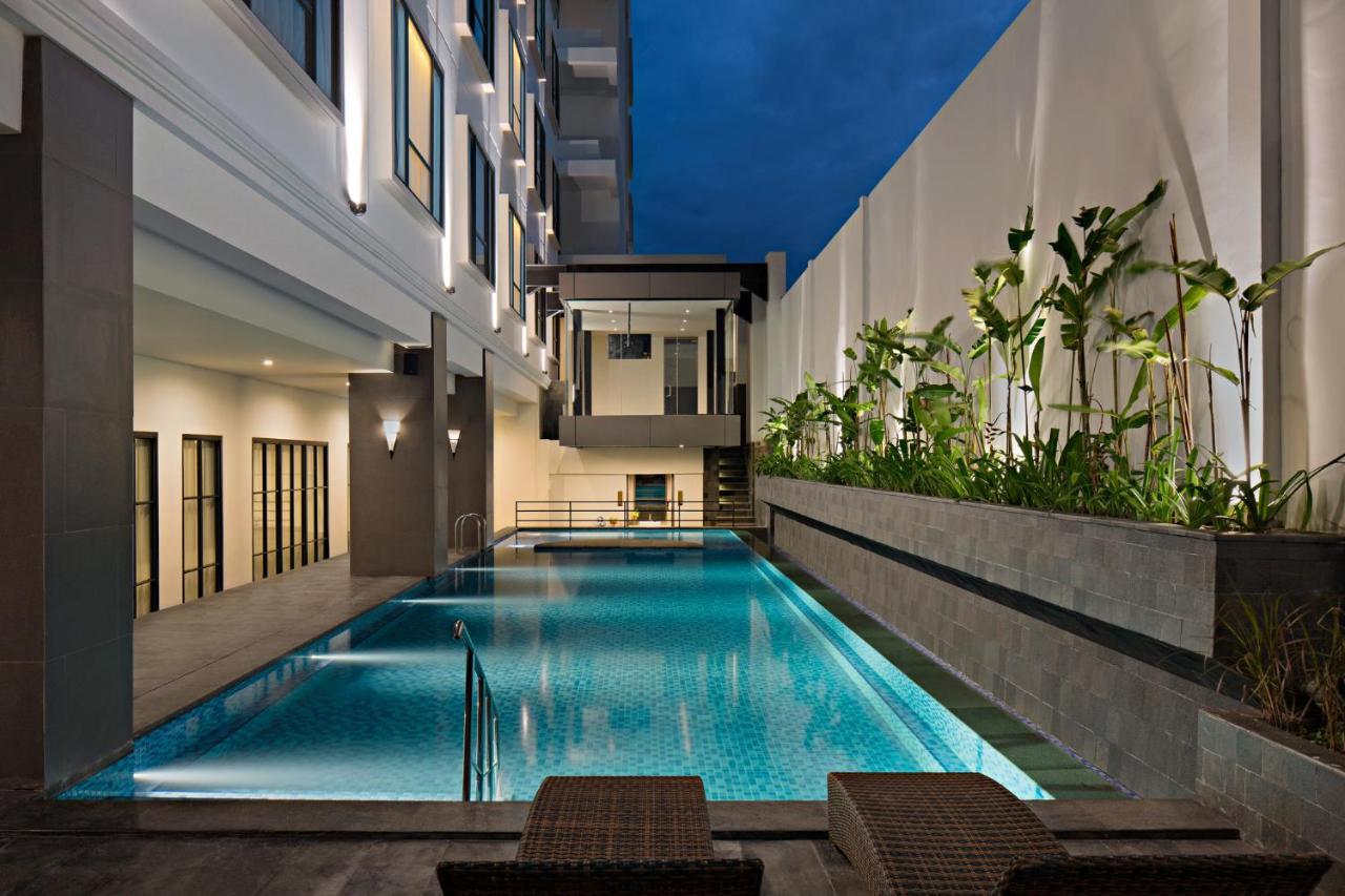 Sutasoma Hotel Jakarta Exterior foto